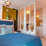 Regency Luxe شقة توريمولينوس