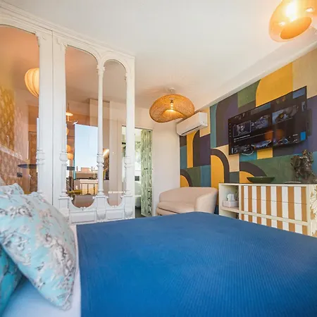 Regency Luxe Apartment Torremolinos