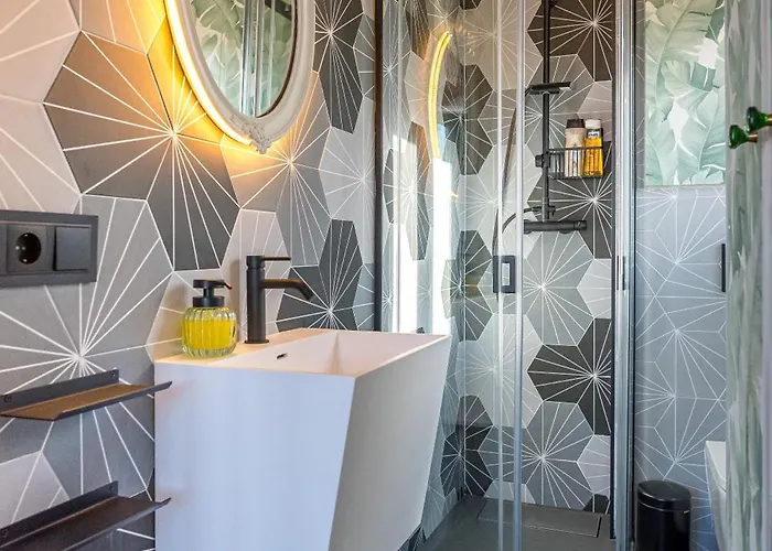 Regency Luxe Apartamento *